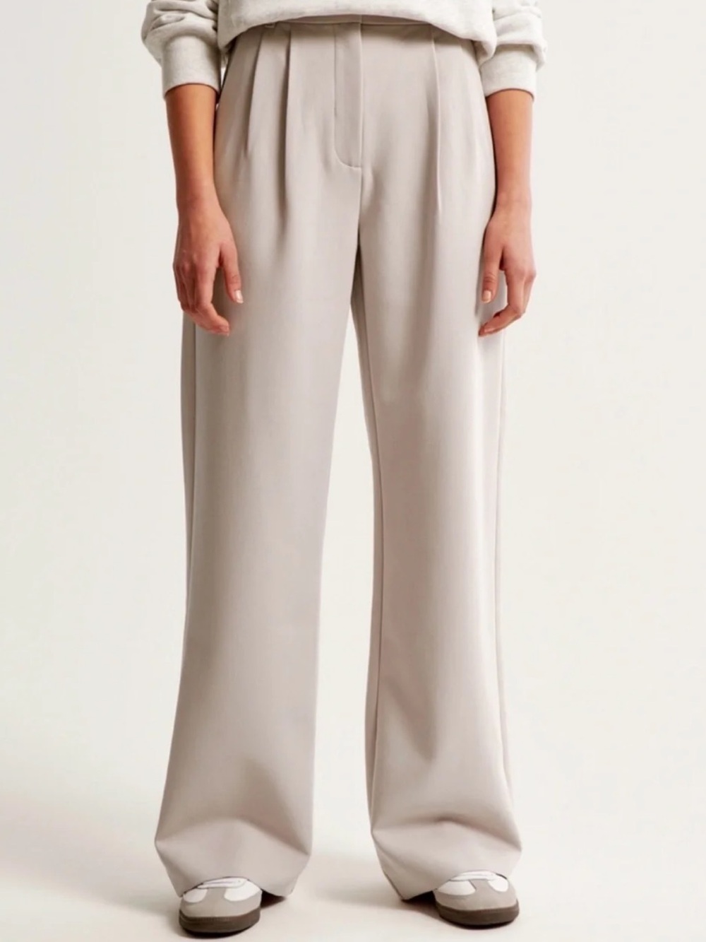 Abercrombie & Fitch Wide-Leg Trousers in Light Taupe